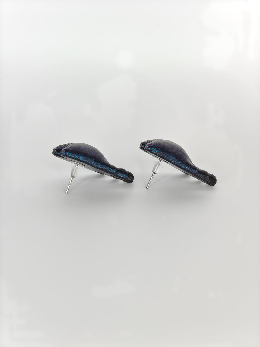 Earrings Dripping Hearts Black Galaxy