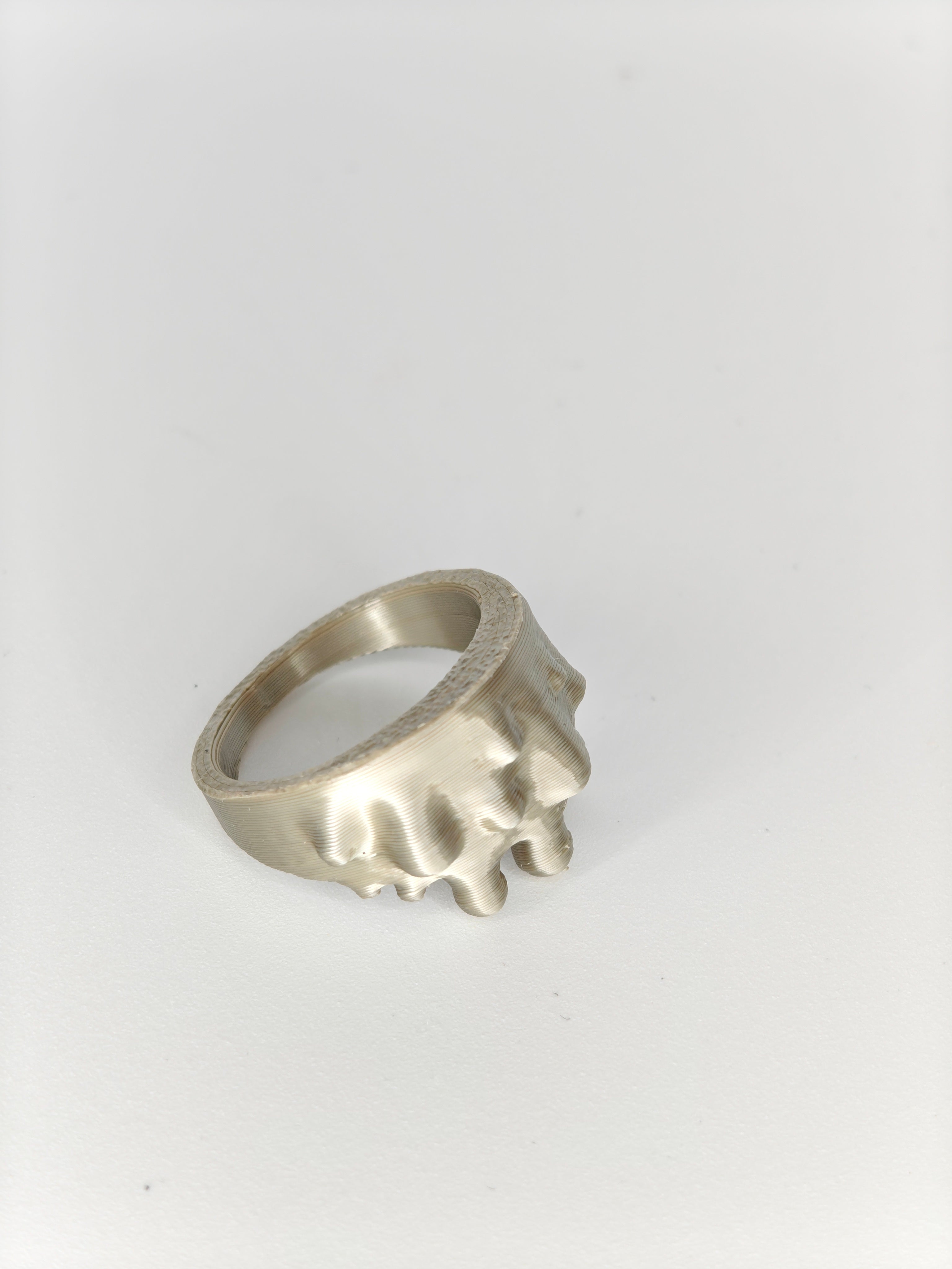 Dripping Ring Silk Khaki Recycled