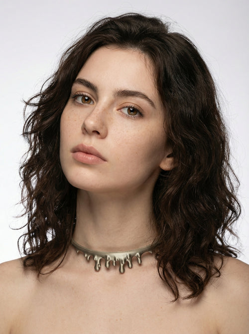 Dripping Necklace Khaki SIlk Recycled